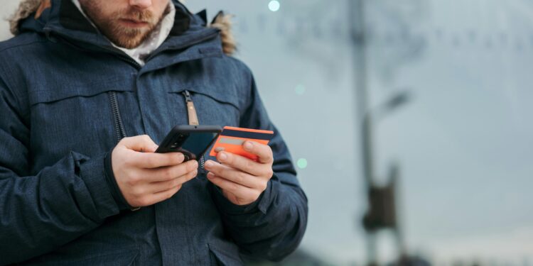 How to Manage Credit Card Debt