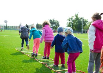 How to Help Kids Develop Social Skills