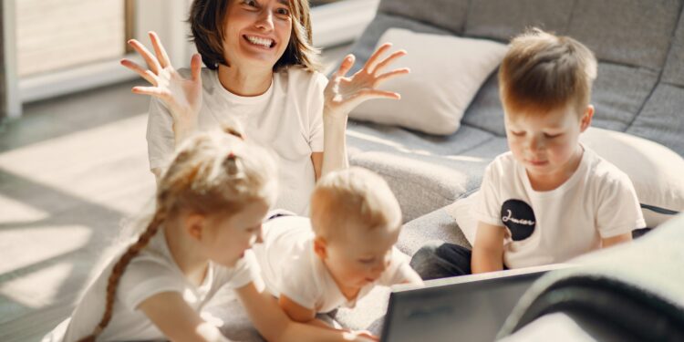 10 Tips for Managing Parenting Stress