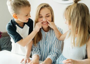 10 Tips for Raising Confident Children