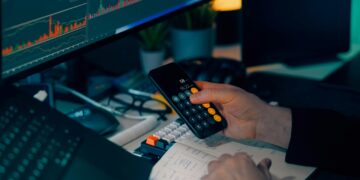 How to Create a Long-Term Financial Plan