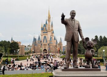 How to Create a Budget for Special Occasions