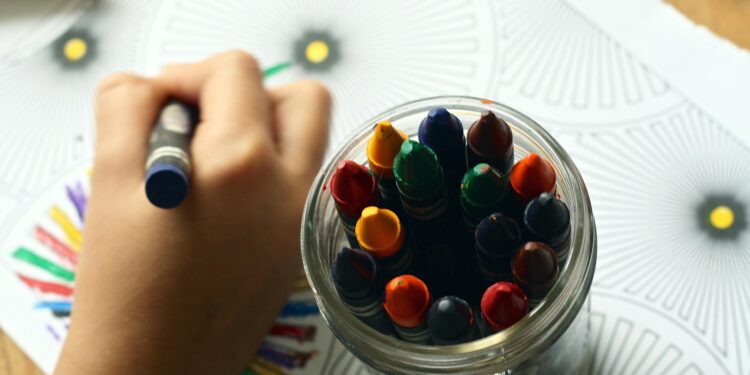 How to Encourage Creativity in Kids